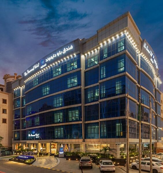 RENZ-Blue Diamond-min